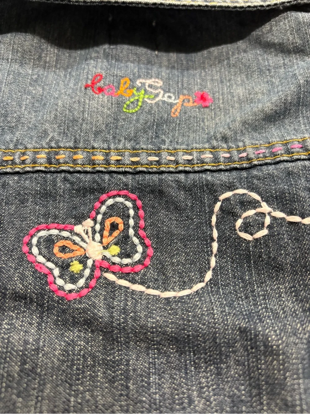 GAP Dark Blue Denim Jacket with Multicolor Embroidery, 18-24 months. EUC